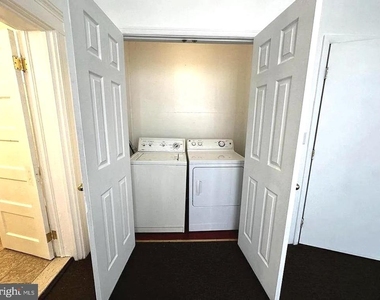 1105 Walnut Avenue - Photo Thumbnail 4