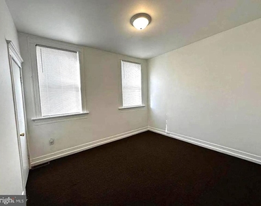 1105 Walnut Avenue - Photo Thumbnail 9
