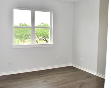 1557 County Road 119 - Photo Thumbnail 23