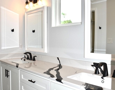 1557 County Road 119 - Photo Thumbnail 12