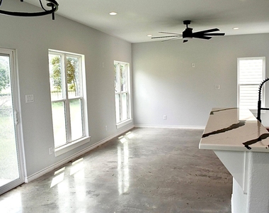 1557 County Road 119 - Photo Thumbnail 6