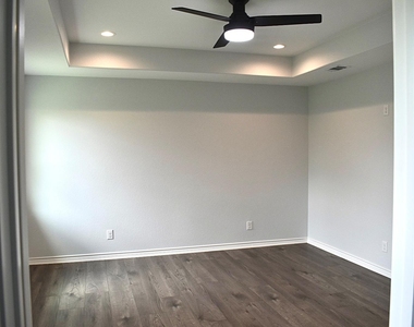1557 County Road 119 - Photo Thumbnail 11