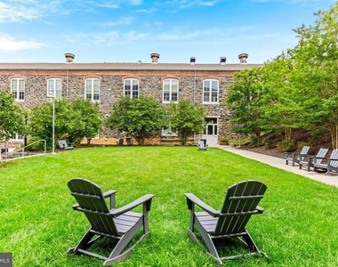 1500 Union - Photo Thumbnail 5