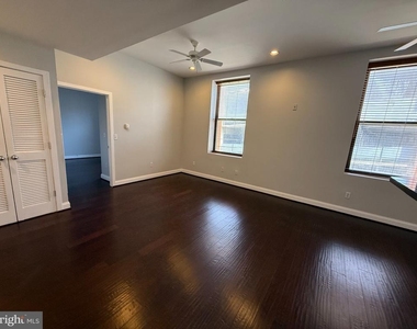 1211 Light Street - Photo Thumbnail 2
