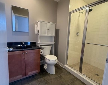 1211 Light Street - Photo Thumbnail 7
