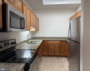 918 Stubblefield Lane - Photo Thumbnail 14