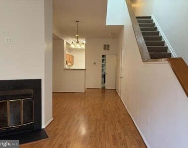 918 Stubblefield Lane - Photo Thumbnail 12