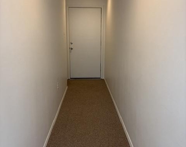 918 Stubblefield Lane - Photo Thumbnail 3