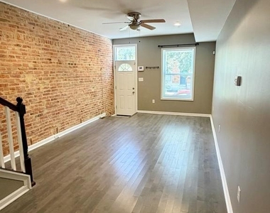 343 S Macon Street - Photo Thumbnail 1