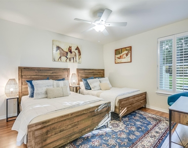 5111 Mcintyre Cir - Photo Thumbnail 20