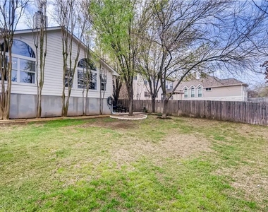 919 Cashew Ln - Photo Thumbnail 20