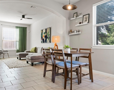 5436 Juniper Junction Ln - Photo Thumbnail 8