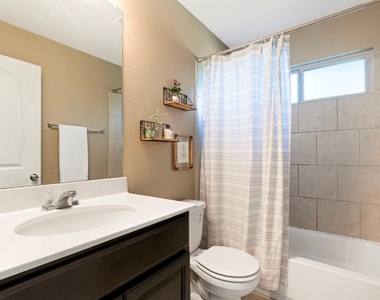 5436 Juniper Junction Ln - Photo Thumbnail 24