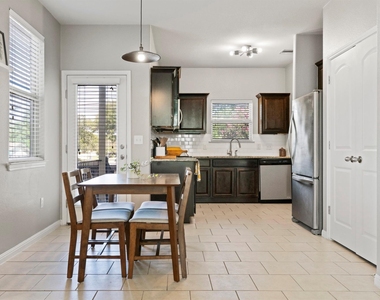 5436 Juniper Junction Ln - Photo Thumbnail 10