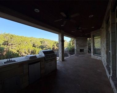 5449 Diamante Dr - Photo Thumbnail 22