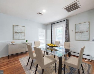 753 202nd Street - Photo Thumbnail 3