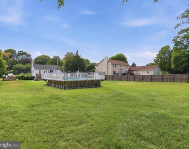 8829 Fort Smallwood Road - Photo Thumbnail 18