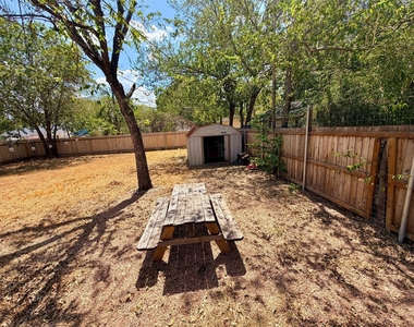 1509 Willow St - Photo Thumbnail 17