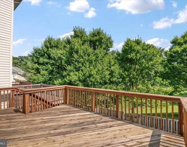 1020 Meandering Way - Photo Thumbnail 32