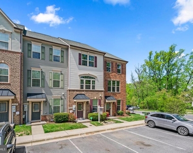 7204 Winding Hills Drive - Photo Thumbnail 41