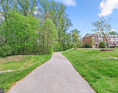 7204 Winding Hills Drive - Photo Thumbnail 40