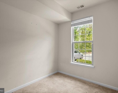 7204 Winding Hills Drive - Photo Thumbnail 27