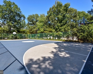 3502 Davenport Court - Photo Thumbnail 16