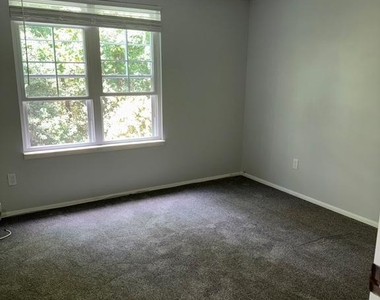 3502 Davenport Court - Photo Thumbnail 7