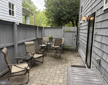 20 Shaw Street - Photo Thumbnail 4