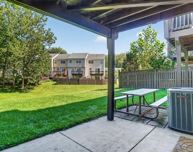 1411 Anna Marie Court - Photo Thumbnail 7