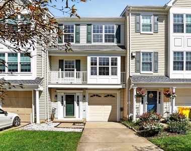 1411 Anna Marie Court - Photo Thumbnail 3
