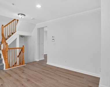 1411 Anna Marie Court - Photo Thumbnail 22