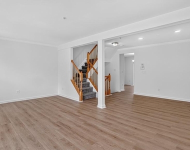1411 Anna Marie Court - Photo Thumbnail 23