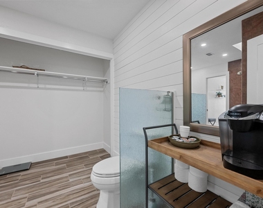 100 Lido Cir - Photo Thumbnail 22