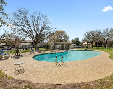 100 Lido Cir - Photo Thumbnail 34