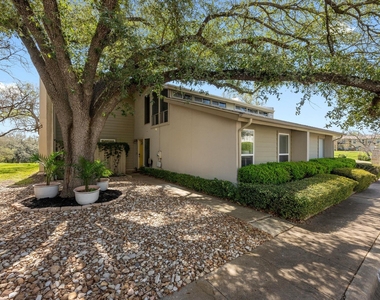 100 Lido Cir - Photo Thumbnail 1