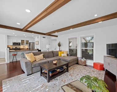 100 Lido Cir - Photo Thumbnail 8