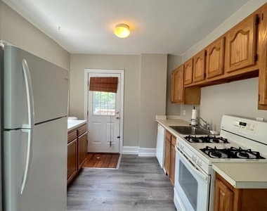 1417 N Harrison Street - Photo Thumbnail 4