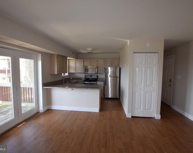 162 Paladin Drive - Photo Thumbnail 7