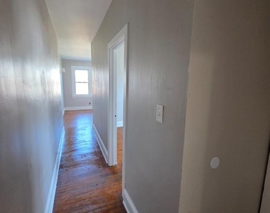 2600 N Tatnall Street - Photo Thumbnail 7