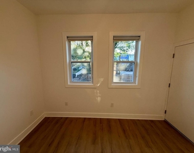 2920 8th Street Ne - Photo Thumbnail 18