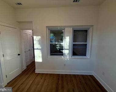 2920 8th Street Ne - Photo Thumbnail 16