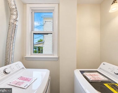 2237 Mount View Place Se - Photo Thumbnail 16