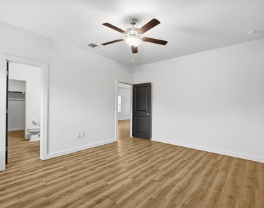 3332 Colorado High Ave - Photo Thumbnail 10