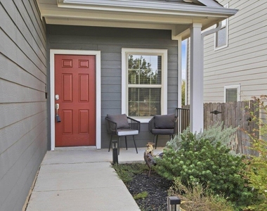 3332 Colorado High Ave - Photo Thumbnail 1