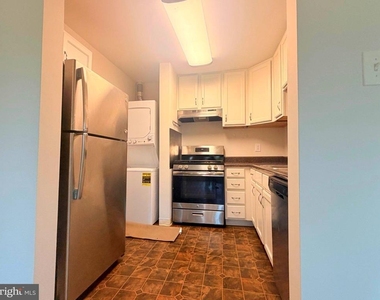 1719 Gainesville Street Se - Photo Thumbnail 5