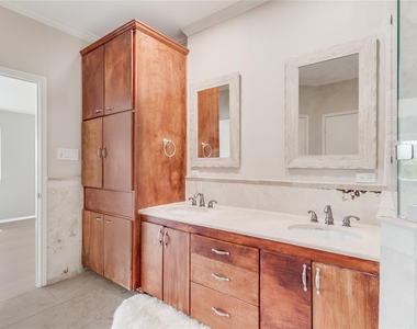 5606 Sedgefield Dr - Photo Thumbnail 20