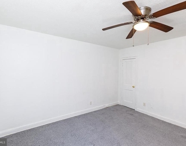 430 Mellon Street Se - Photo Thumbnail 1