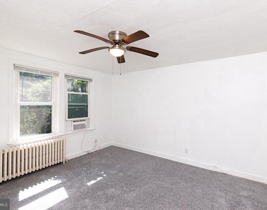 430 Mellon Street Se - Photo Thumbnail 6