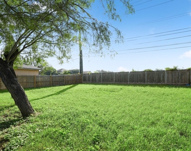 7903 Bixler Dr - Photo Thumbnail 1